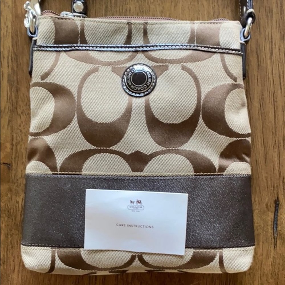 Coach Messenger Crossbody